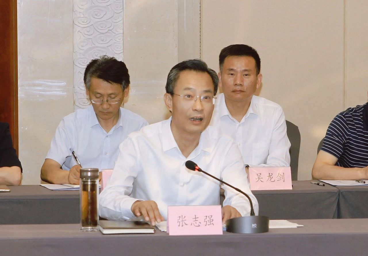 b09f94a686ed67109a24e8afa64100fb b09f94a686ed67109a24e8afa64100fb